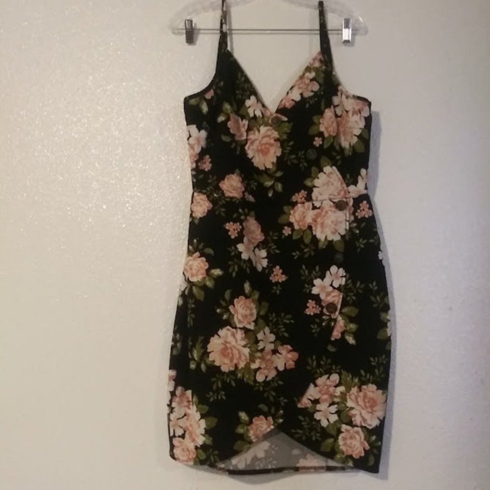 Full Circle Trends women's size 1X Black, pink, white and green floral dress